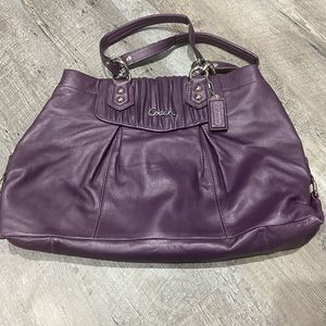 Coach shoulder bag eggplant